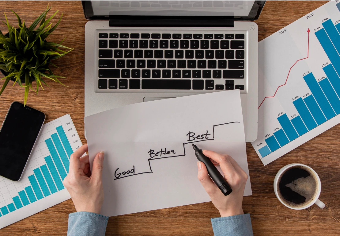 8 Estrategias de Ventas para Alcanzar tus Objetivos con Éxito [Guía Completa]